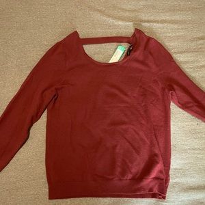 Love Ellie Aleah Open Back Pullover